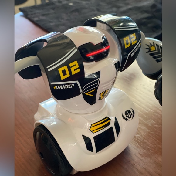 Shaper Image Remote Control Robot Combat Set - Picture 4 of 6